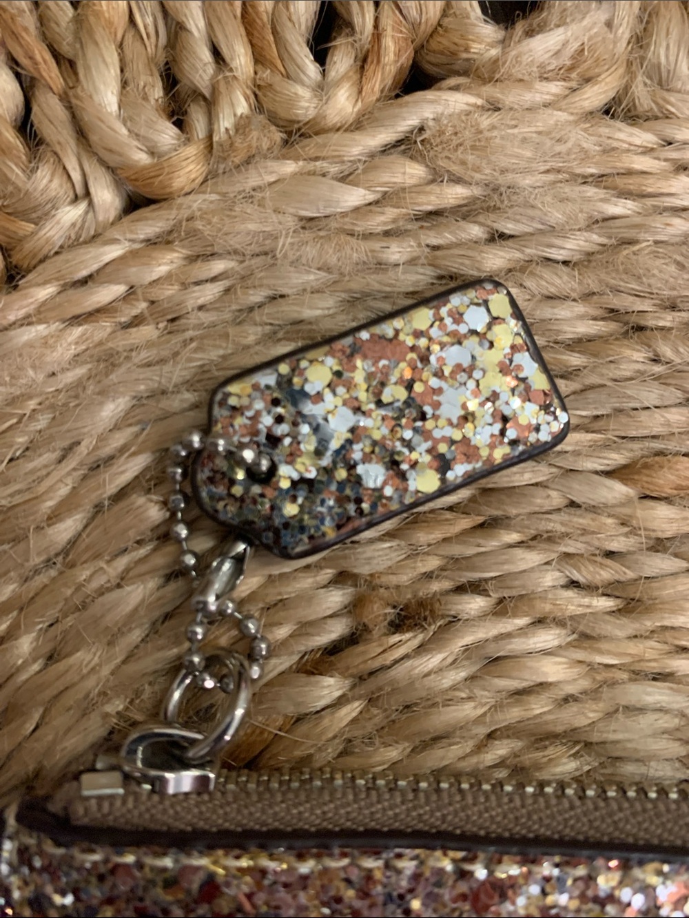 Coach rose gold Glitter Wristlet Clutch - Picture 5 of 10